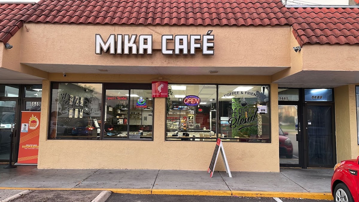 Mika Cafe